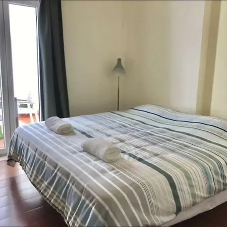 Amazing Flat In Madragoa * Lisboa